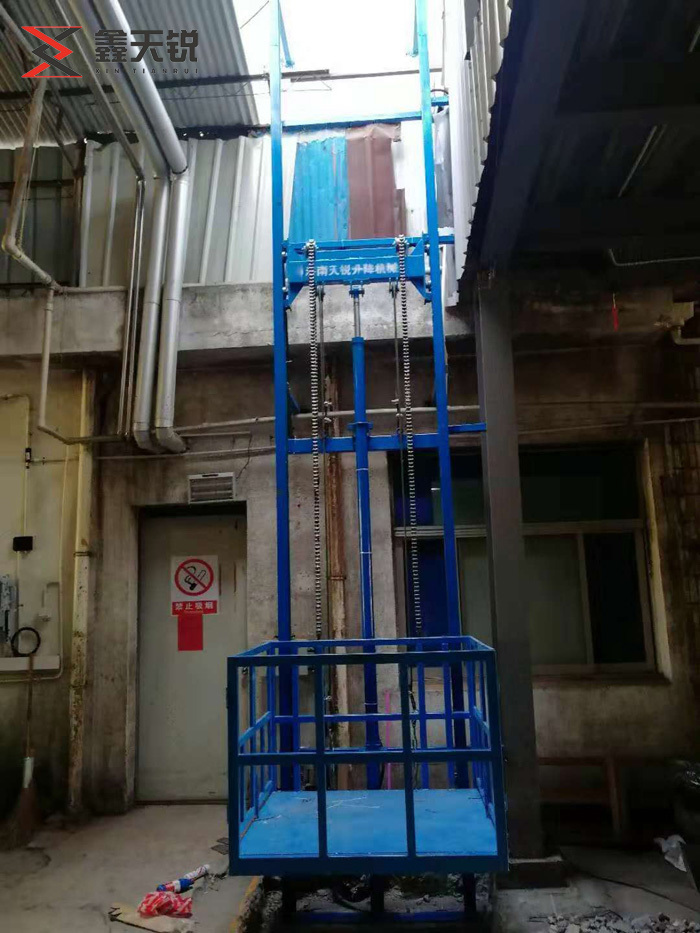 随州导轨式升降货梯